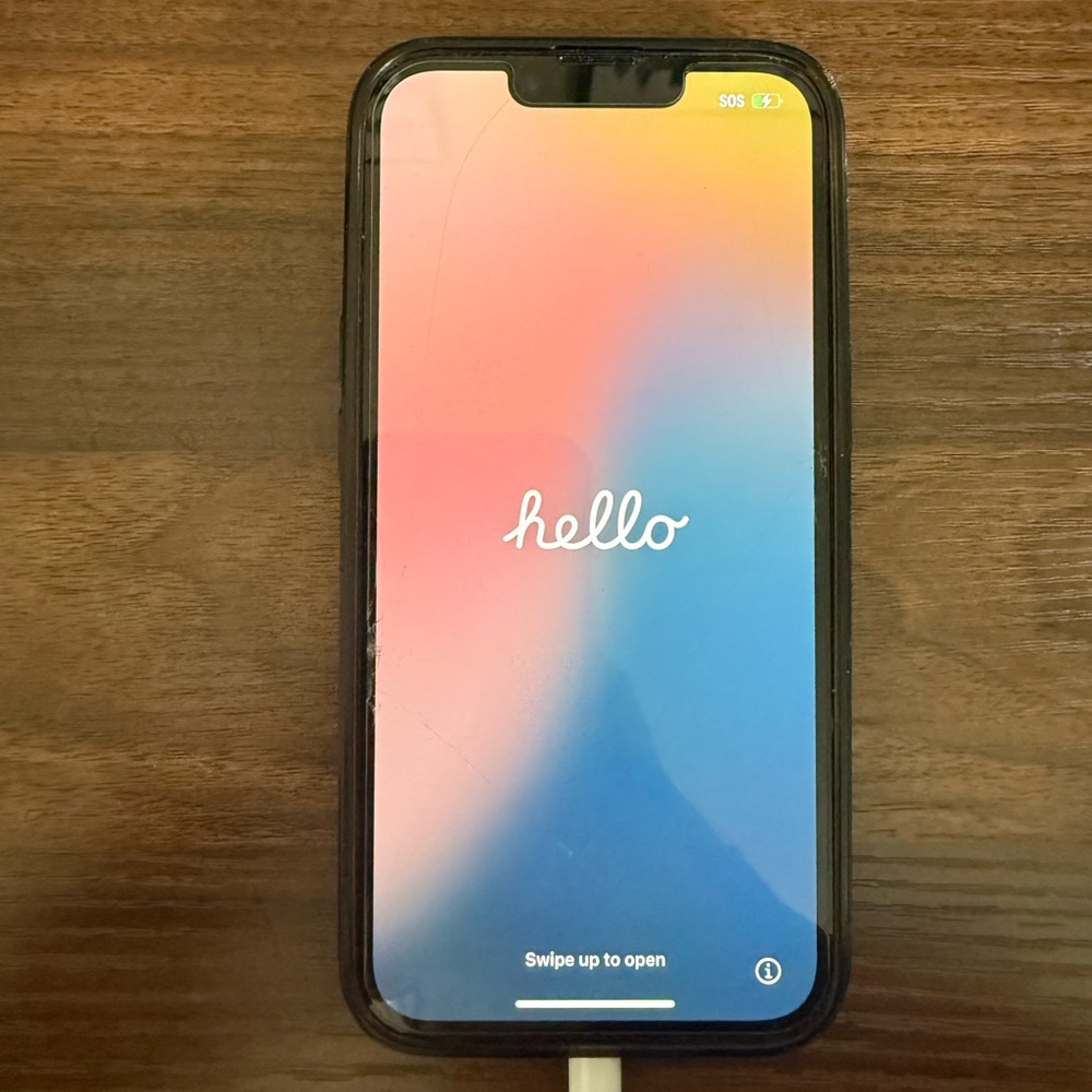 iPhone 14 128 GB UNLOCKED